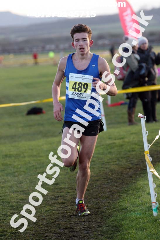 Mens under-17s North Eastern Cross Country, Redcar. Photo:  David T. Hewitson/Sports for All Pics
